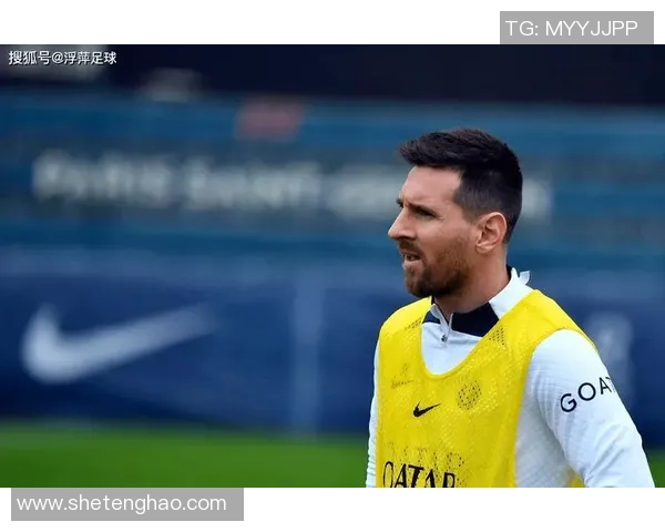 人世间足球明星的传奇故事与辉煌成就探索